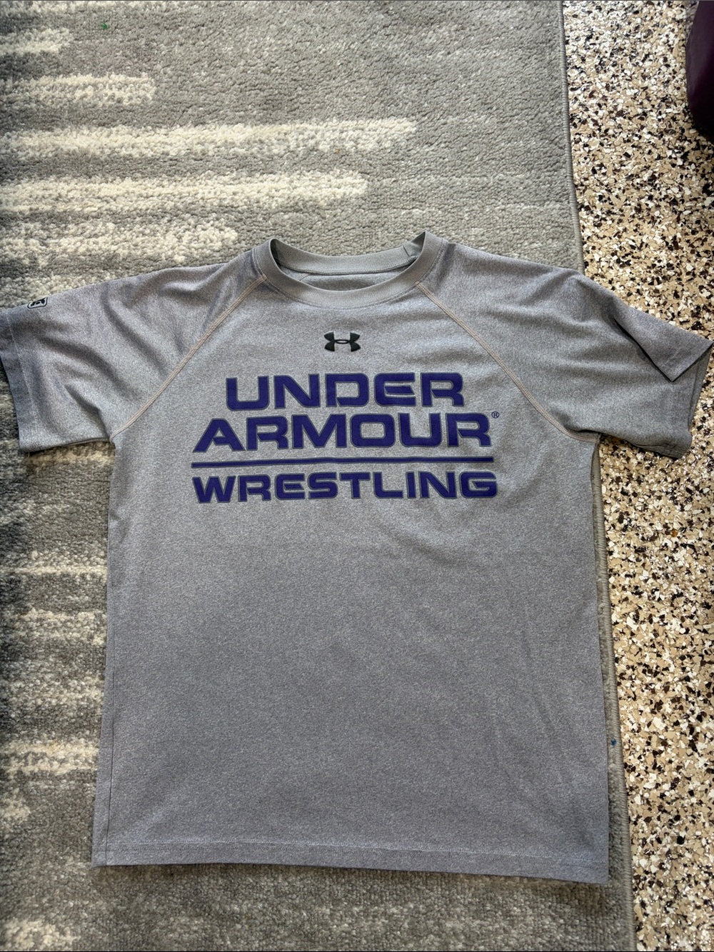Kids Under Armour wrestling tee